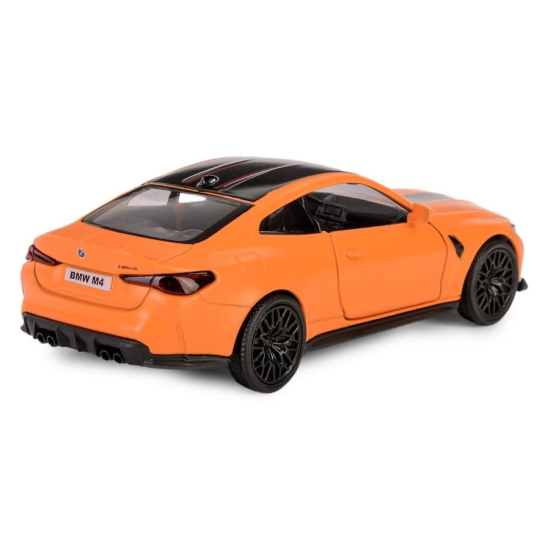 Model samochodu BMW M4 CSL 2023 otwierane drzwi